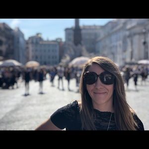 Meet your Posher, Shannon